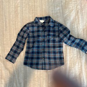 Carter’s button up plaid shirt